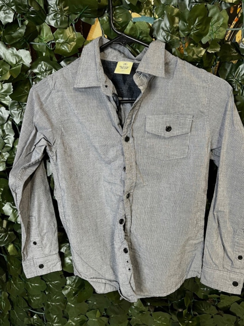 Boys' Button-Down Long Sleeve Shirt in Heather Gray